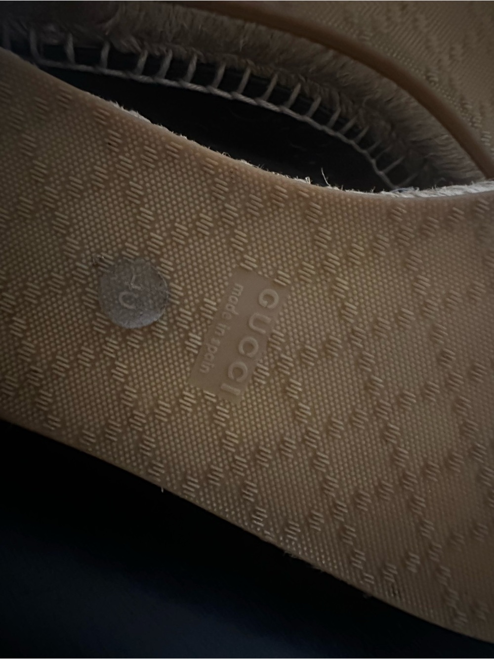 Gucci Black Embossed Leather Espadrilles with Jute Trim - Picture 8 of 11